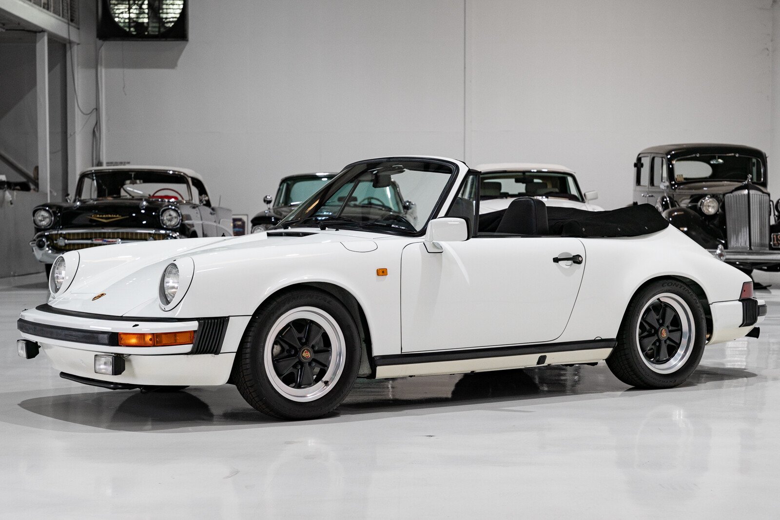 1983 Porsche 911 SC Cabriolet