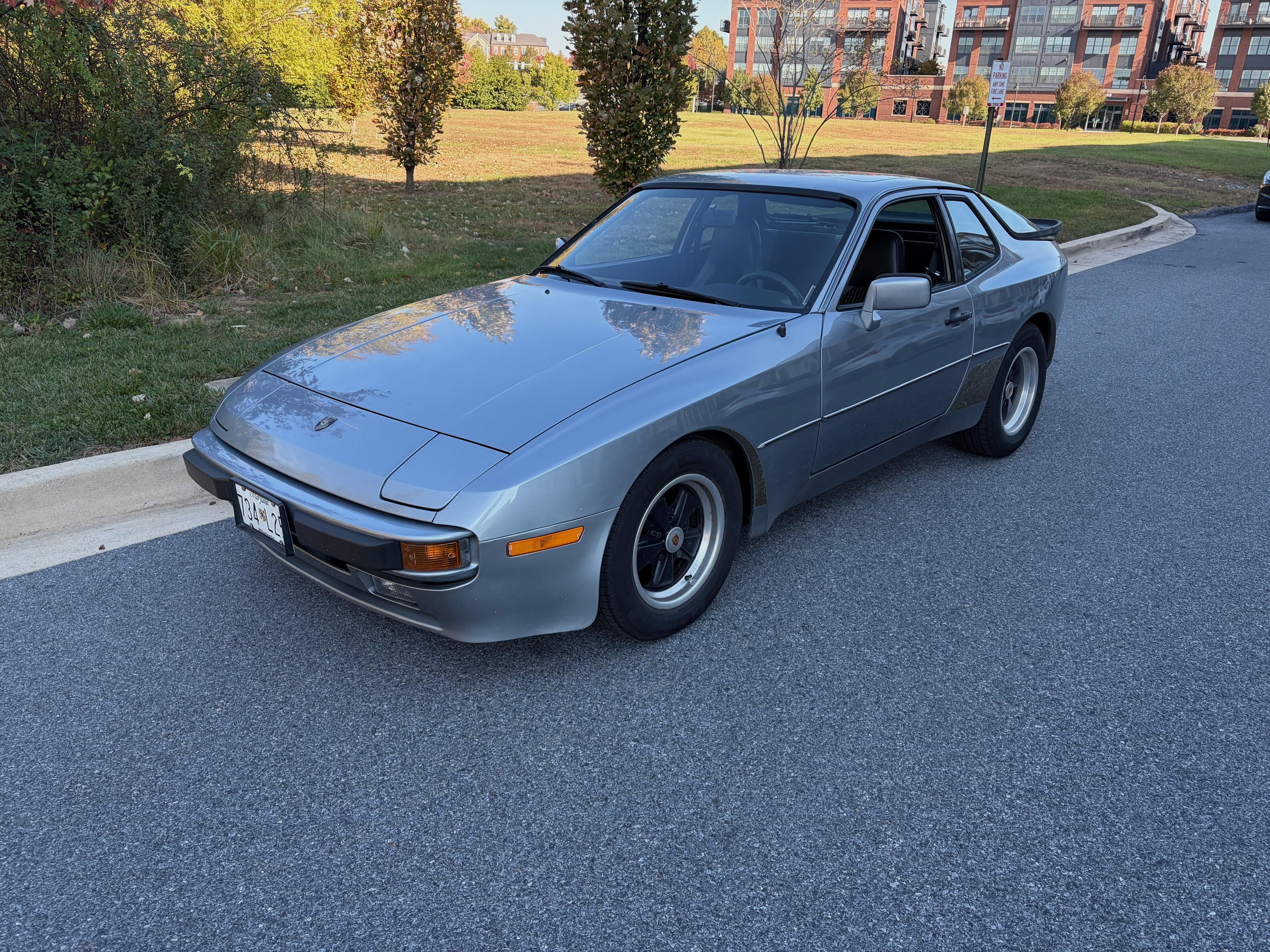 1983 Porsche 944 Coupe