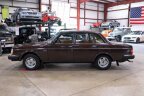 Thumbnail Photo 3 for 1983 Volvo 240