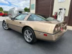 Thumbnail Photo 2 for 1984 Chevrolet Corvette
