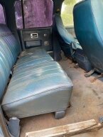 Thumbnail Photo 3 for 1984 Chevrolet Suburban