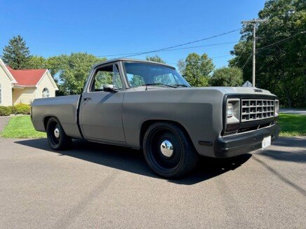 Photo 1 for 1984 Dodge D/W Truck 2WD Regular Cab