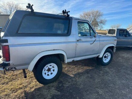 Photo 1 for 1984 Ford Bronco