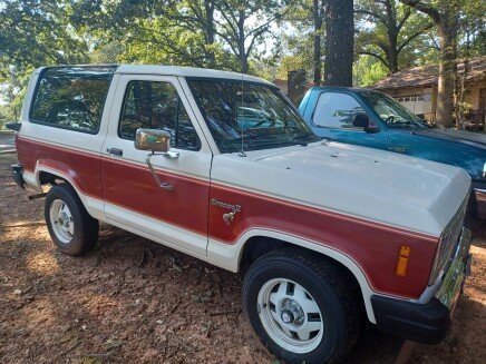 Photo 1 for 1984 Ford Bronco II 4WD for Sale by Owner