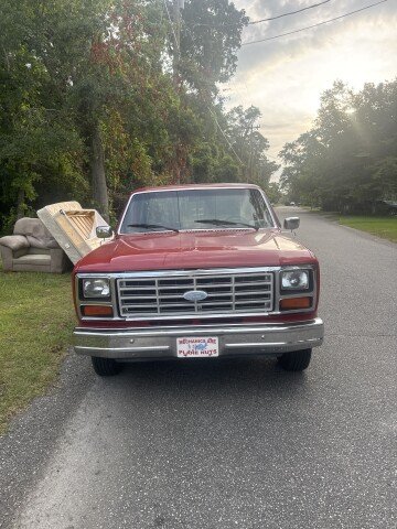 1984 Ford F150 2WD Regular Cab
