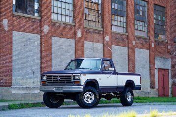 1984 Ford F150 4x4 Regular Cab