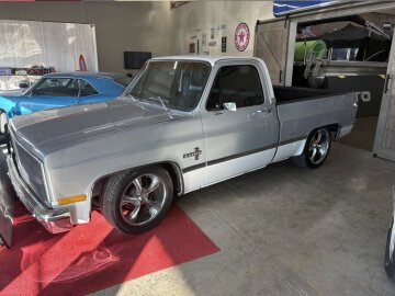 1984 GMC Sierra 1500 2WD Regular Cab