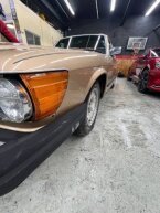 Thumbnail Photo 2 for 1984 Mercedes-Benz 380SL