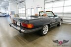 Thumbnail Photo 5 for 1984 Mercedes-Benz 380SL