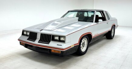 Photo 1 for 1984 Oldsmobile Cutlass Supreme
