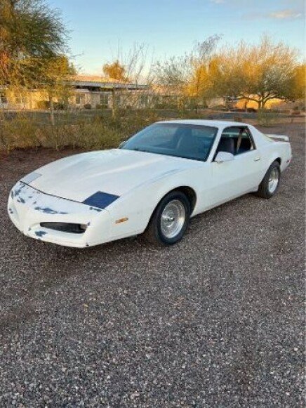 Photo 1 for 1984 Pontiac Firebird