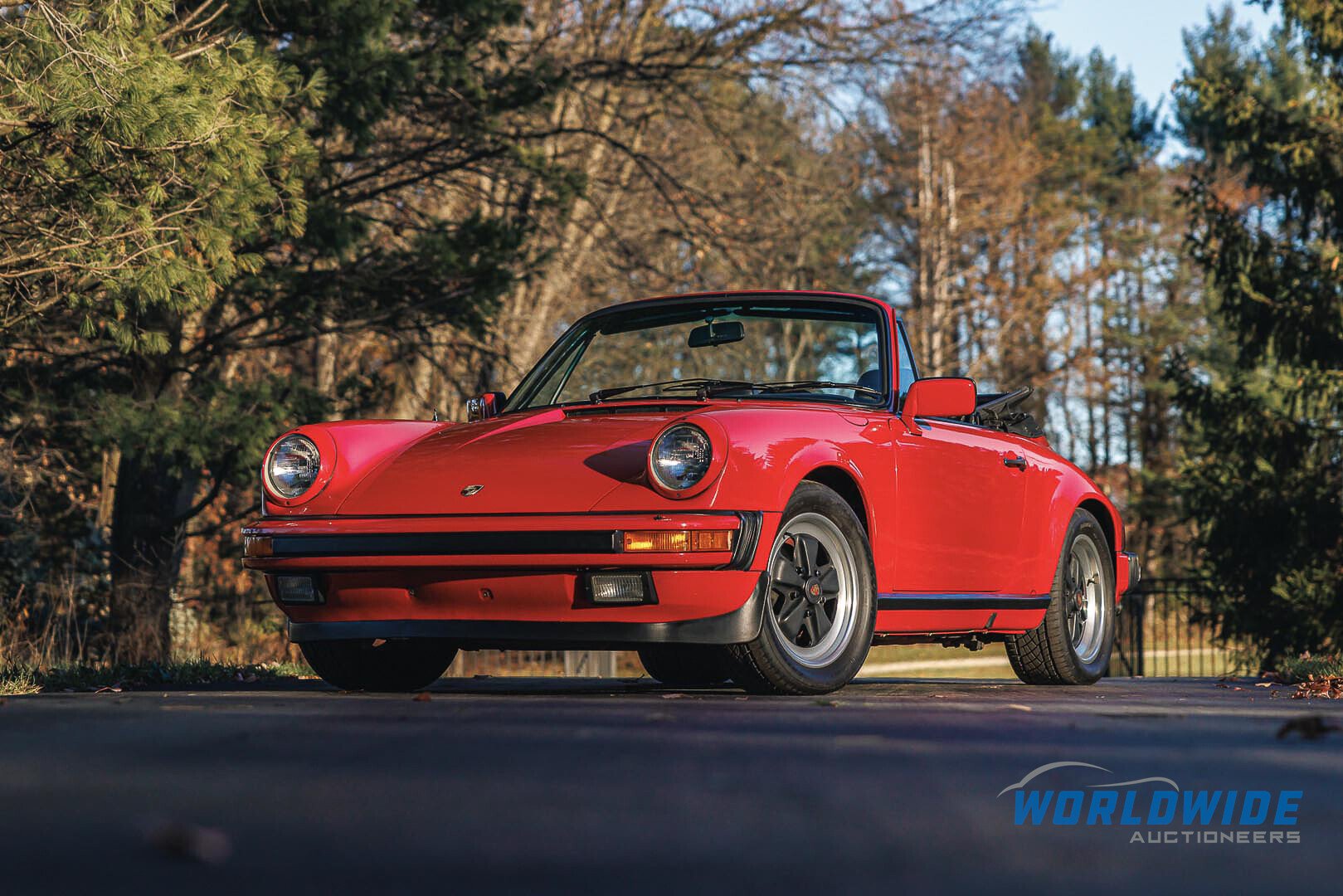 1984 Porsche 911 Carrera Cabriolet