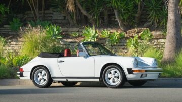 1984 Porsche 911 Carrera Cabriolet