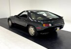 Thumbnail Photo 3 for 1984 Porsche 928