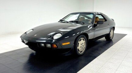 Photo 1 for 1984 Porsche 928