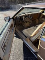 Thumbnail Photo 4 for 1985 Buick Riviera Coupe