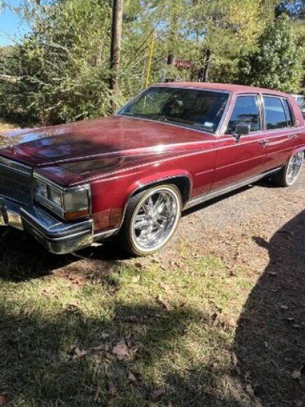 Photo 1 for 1985 Cadillac Fleetwood