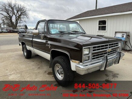 Photo 1 for 1985 Chevrolet C/K Truck 4x4 Regular Cab 2500