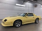 Thumbnail Photo 2 for 1985 Chevrolet Camaro