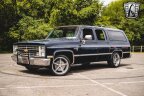 Thumbnail Photo 2 for 1985 Chevrolet Suburban 2WD