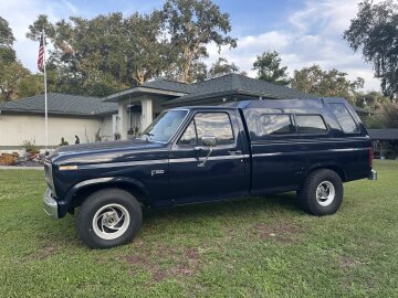1985 Ford F150 2WD Regular Cab