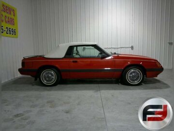 1985 Ford Mustang Convertible