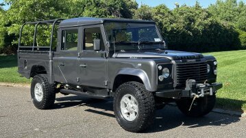 1985 Land Rover Defender 130 Outbound