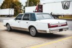 Thumbnail Photo 5 for 1985 Lincoln Town Car