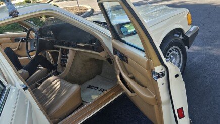 Photo 1 for 1985 Mercedes-Benz 300SD Sedan for Sale by Owner