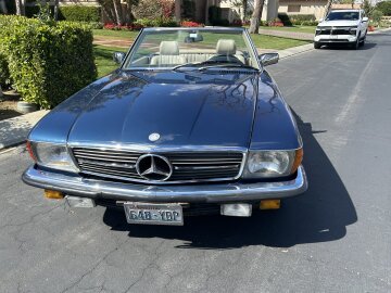 1985 Mercedes-Benz 380SL
