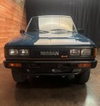 Thumbnail Photo 5 for 1985 Nissan Pickup 4x4 King Cab