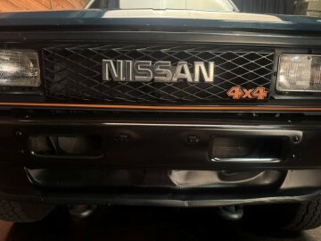 1985 Nissan Pickup 4x4 King Cab