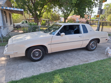 Cars Deals 85 Oldsmobile Cutlass Supreme 1985 Oldsmobile