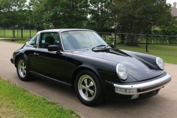 1985 Porsche 911 Targa