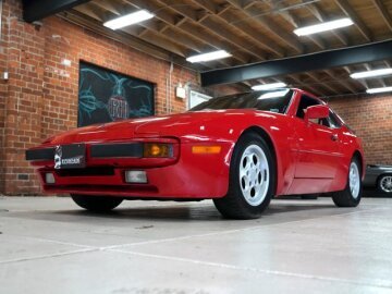 1985 Porsche 944 Coupe