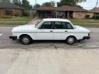 Thumbnail Photo 2 for 1985 Volvo 240 GL Sedan for Sale by Owner