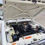 Thumbnail Photo 4 for 1985 Volvo 240 GL Sedan for Sale by Owner