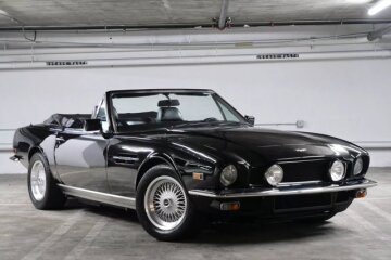 1986 Aston Martin V8 Vantage Volante