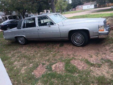 Photo 1 for 1986 Cadillac Fleetwood Brougham