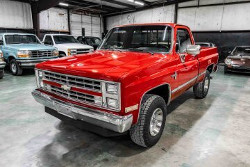 1986 Chevrolet C/K Truck 4x4 Regular Cab 1500
