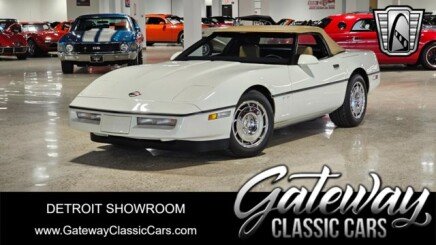 Photo 1 for 1986 Chevrolet Corvette Convertible