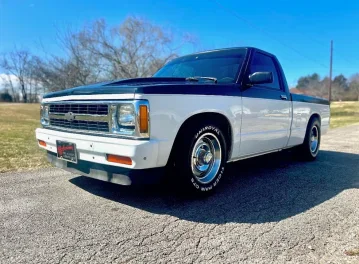 1986 Chevrolet S10 Pickup 2WD Regular Cab