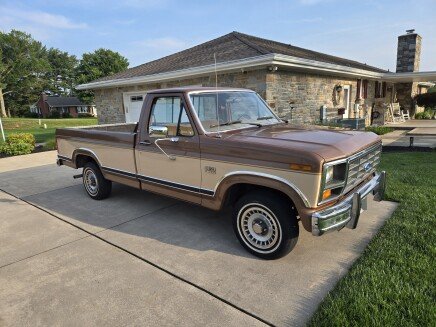 Photo 1 for 1986 Ford F150 2WD Regular Cab for Sale by Owner