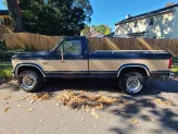 1986 Ford F150 2WD Regular Cab XL