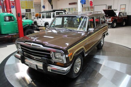 Photo 1 for 1986 Jeep Grand Wagoneer