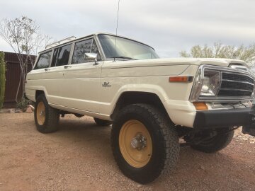 1986 Jeep Grand Wagoneer
