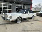 Thumbnail Photo 3 for 1986 Lincoln Town Car