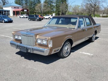 1986 Lincoln Town Car