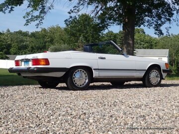 1986 Mercedes-Benz 560SL