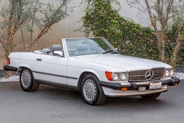 1986 Mercedes-Benz 560SL